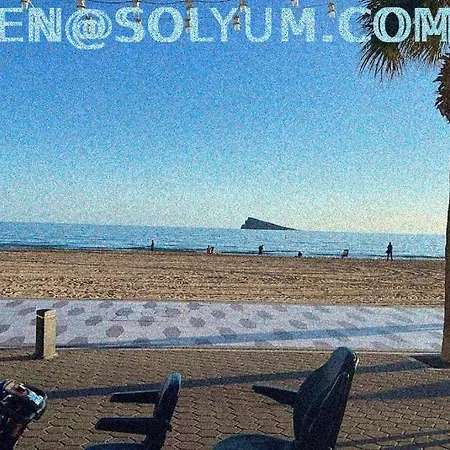 Sunny Breeze Apartment